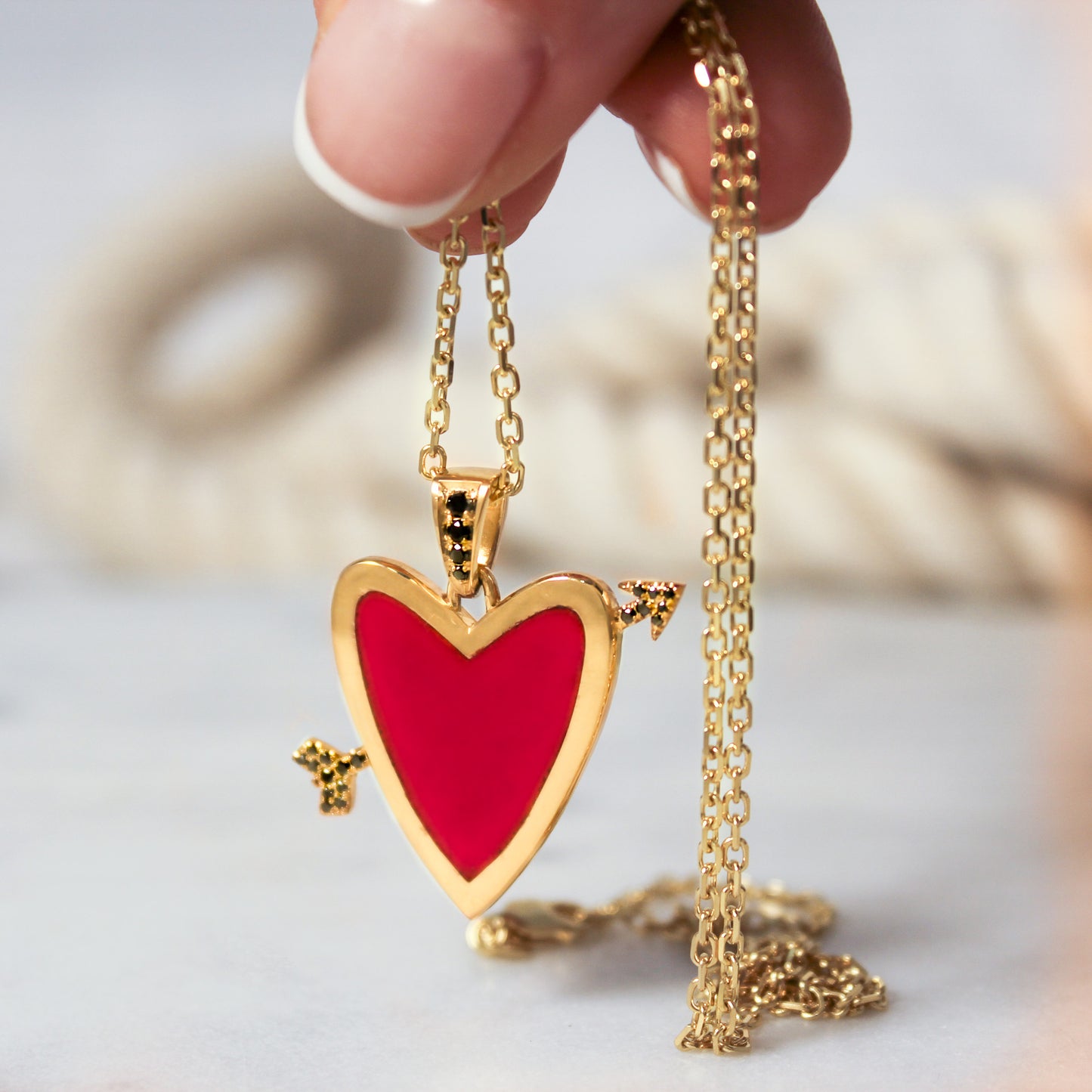 Cupids Heart necklace - Red