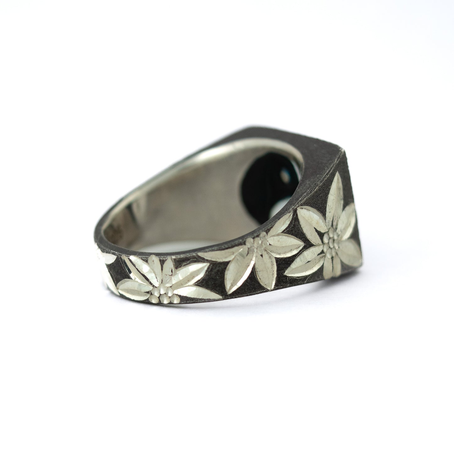 Silver Talavera Tres